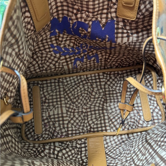 MCM Large Visetos Liz reversible tote - Picture 4 of 16